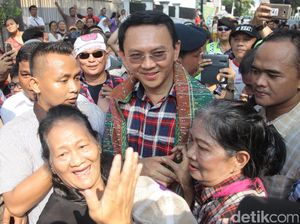 Kampanye ke Pulomas, Ahok Disambut Meriah