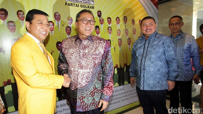 Bertemu, Zulkifli dan Novanto Konsolidasi Partai Pendukung Pemerintah