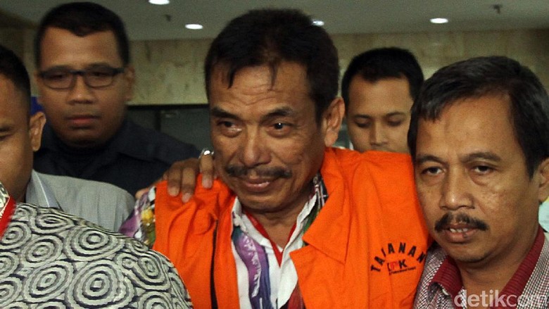 KPK Tetapkan Wali Kota Madiun Jadi Tersangka Pencucian Uang KPK Tetapkan Wali Kota Madiun Jadi Tersangka Pencucian Uang