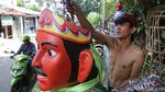 Melihat Kampung Ondel-ondel di Kramat Pulo