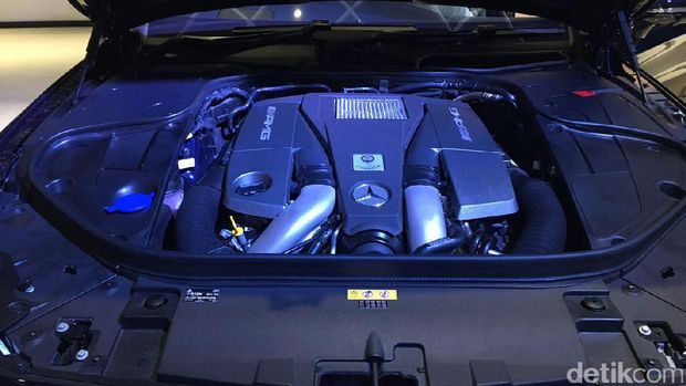 2 Mobil Impian Mercy