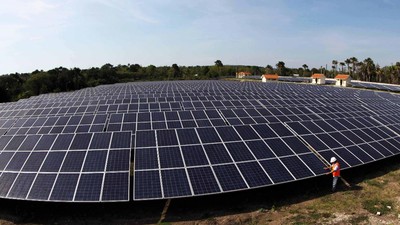 Melihat PLTS Terbesar Indonesia di Kupang