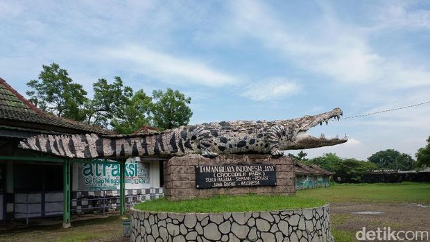 Taman Buaya di Bekasi