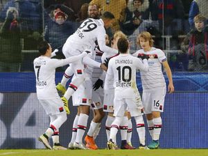 Kekalahan Spurs Loloskan Leverkusen