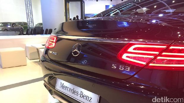 2 Mobil Impian Mercy