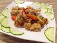 SSumpit Merah: Enaknya Makan Angsio Tahu dan Buncis Telur Asin Setelah Berbelanja