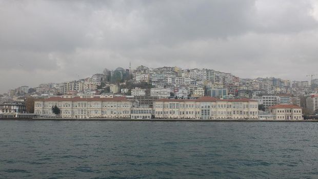 Pemandangan Kota Istanbul dari kejauhan (Rois/detikTravel)
