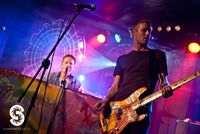 Bakal Konser di Jakarta, Siapa Itu Coldplace?