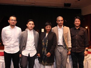 Sri Hanuraga Trio Rilis Album Duet dengan Dira Sugandi