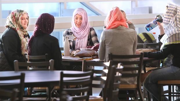 Jarang Terjadi, Puluhan Murid & Guru AS Berhijab Sehari Pasca Kemenangan Trump