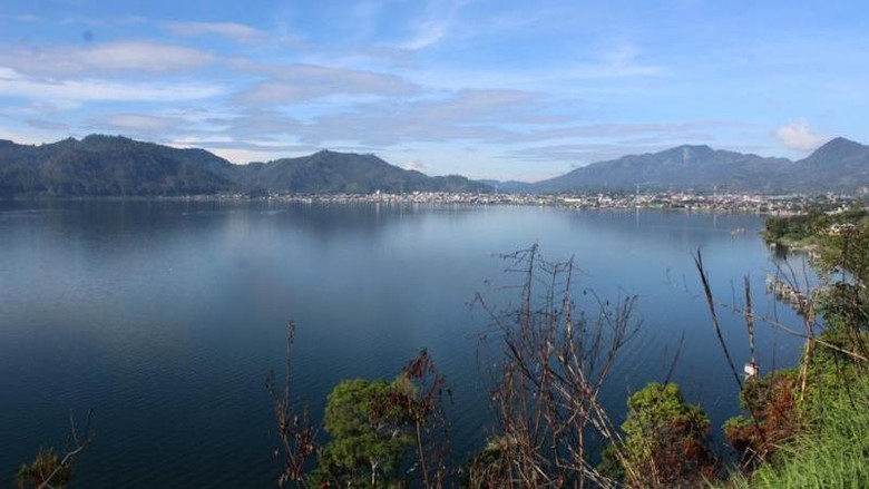 Danau Laut Air Tawar Aceh Danau Laut Air Tawar Aceh
