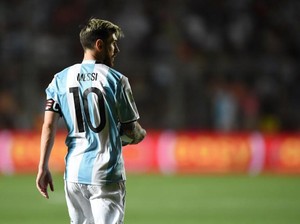Kecam Keputusan FIFA, Barca Sebut Hukuman untuk Messi Tidak Adil