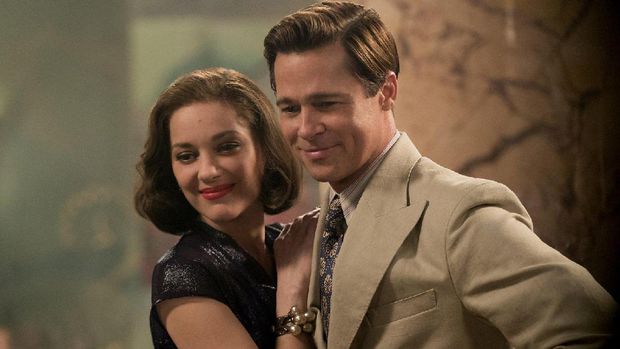 Screenshoot film 'Allied' yang diperankan oleh Brad Pitt dan Marion Cotillard.