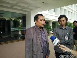 Sambangi Istana, Kuasa Hukum Pastikan Berkas Grasi Antasari Diterima Presiden
