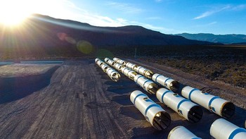 Setelah uji coba di Las Vegas, AS, negara lain pun menyusul melakukan uji coba kendaraan ini di 2018. Foto: Hyperloop