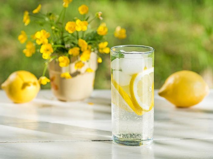 Bantu Percepat Metabolisme Benarkah Minum Air Lemon Bikin 