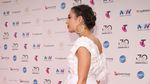 Oops, Charli XCX Hampir Memperlihatkan Bokongnya di ARIA 2016