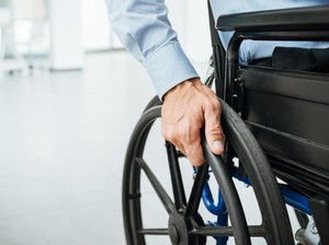 Canggih! Robot Ini Bantu Disabilitas Pakai Baju Sendiri