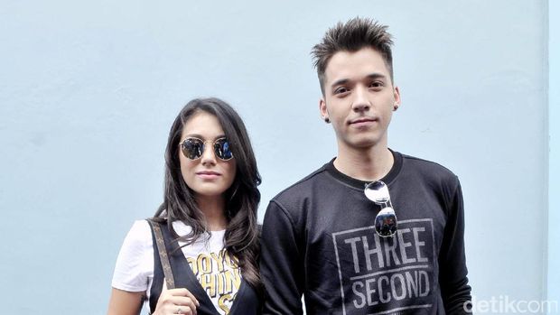 Stefan William dan Celine Evangelista