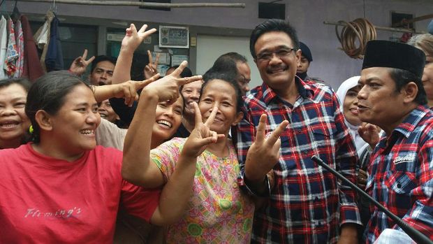 Blusukan ke Slipi, Djarot Terkesan dengan Pengelolaan Sampah Warga