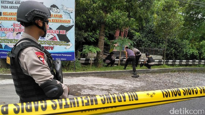 Benda Mencurigakan di Depan Kantor Kecamatan Depok Sleman Bukan Bom