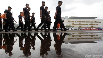 Gedung DPR Dijaga Ketat