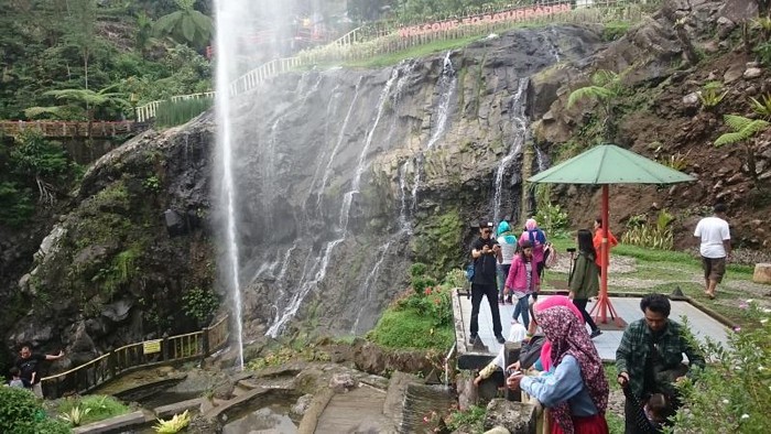 WIsata Alam Baturraden di Banyumas
