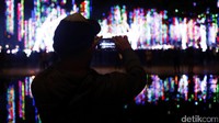 Foto: Festival cahaya ini berlangsung hingga 8 Januari 2017. Traveler yang ingin menikmati Tahun Baru di Filipina pun masih sempat menyaksikan keindahan Festival Cahaya (Rachman Haryanto/detikTravel)