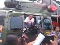 Menhan Terima Dua Helikopter Produksi PTDI