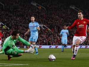 Bagaimana Aksi Mkhitaryan, Mourinho?