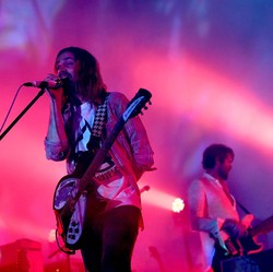 Gak Nyangka, Musisi Internasional Ini Ternyata Terinspirasi Musik Indonesia