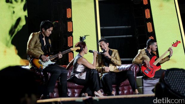 Hivi Hingga Sheryl Sheinafia Keluarkan Single-Single Terhot Sepanjang 2016