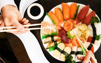 Pilihan Sushi untuk Makan Siang Terbukti Kurang Menyehatkan Dibanding Sandwich