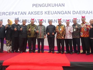 Bank Jatim Ajak Masyarakat Jawa Timur Menabung dengan Simpanan Laku Pandai