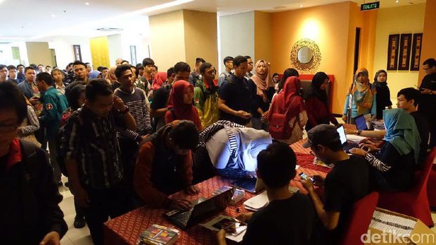 Seribu <i>Cah Solo Tumplek Blek</i> Serbu d'Youthizen