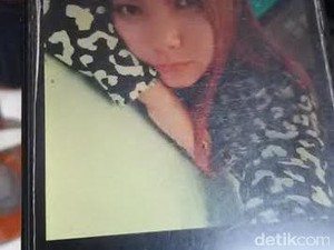 Seorang Perempuan Cantik Tewas Tergantung di Kamar Kos