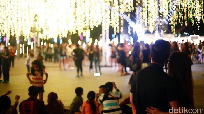 Filipina Sambut Natal dengan Festival Cahaya yang Fantastik