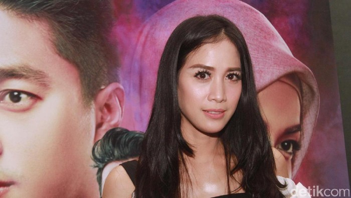 Terinspirasi Suami, Aktris Fanny Fabriana Jadi Rutin Olahraga Tiap Pagi