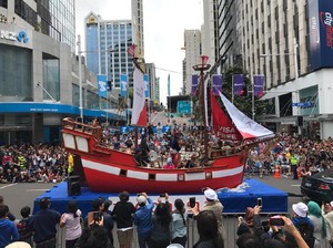 Kapal Phinisi Ikut Ramaikan Parade Internasional di Selandia Baru
