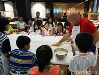 Chef Gino Campagna: Anak Indonesia Penuh Antusias Belajar Masak dan Doyan Sekali Makan