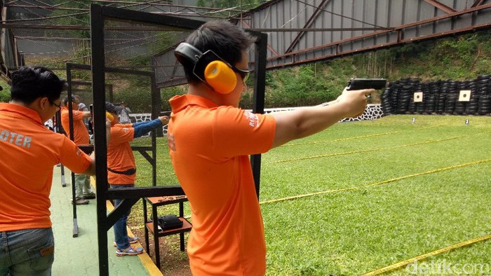 Peringati HUT ke-54, Seskoal Gelar Lomba Menembak Berhadiah Motor Ducati