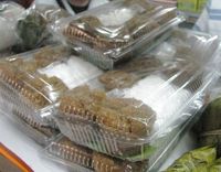 Warna Warni Kue Mangkok yang Lembut Empuk