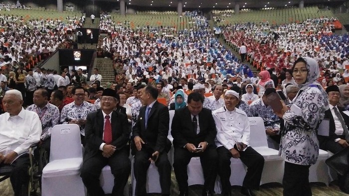 Presiden Jokowi akan Hadiri Peringatan Hari Guru Bersama PGRI di Sentul