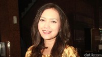 Eks istri Katon Bagaskara itu akan menginjak usia 49 tahun Desember mendatang. Pool/Gus Mun/detikHot.