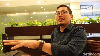 Achmad Zaky lahir di Sragen pada 24 Agustus 1986. Meski lahir di desa, ia bersyukur orang tuanya mementingkan pendidikan hingga lulus kuliah dari ITB. Di kampus itu, Zaky gemar mengutak atik software, bahkan pernah mendapatkan proyek membuat software quickcount. Foto: detikINET/adi fida rahman