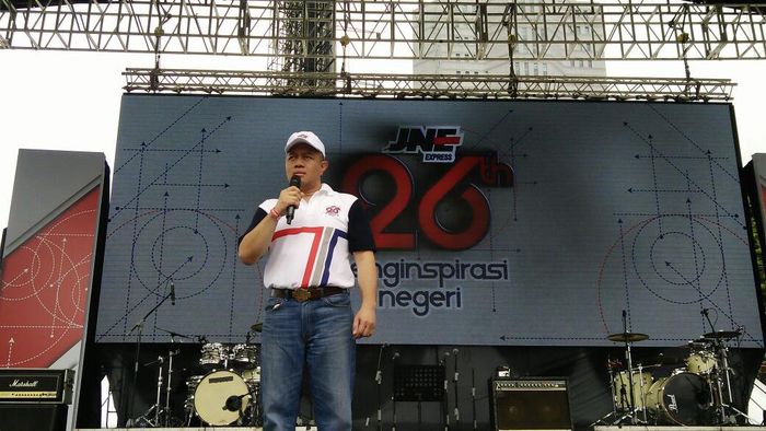 Presiden Direktur PT TIKI Jalur Nugraha Ekakurir (JNE), Mohammad Feriadi (Foto: Muhammad Idris) Presiden Direktur PT TIKI Jalur Nugraha Ekakurir (JNE), Mohammad Feriadi (Foto: Muhammad Idris)
