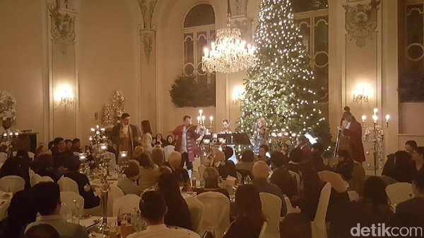Wisata Kuliner Unik di Austria: Dinner Bareng Mozart