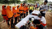 Mengusung tema Kembali ke Alam Kembali ke yang Baik Hello Nature 2016 ingin mengenalkan keada anak dan generasi muda akan kepada alam.