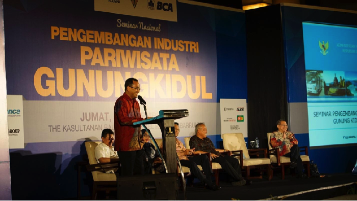 Gunungkidul Bakal Miliki Bandara dan Pelabuhan