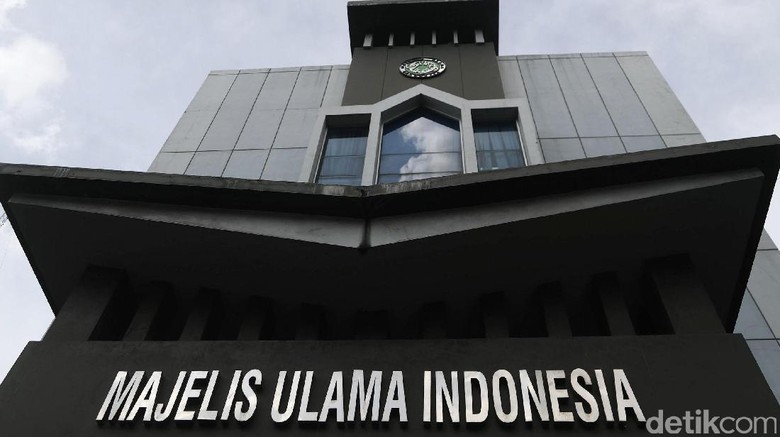 Pertanyaan Sulit Tentang Sumber Sumber Hukum Islam